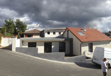 EXTENSION D’UNE HABITATION en ossature bois, par ESQUISSE architectes