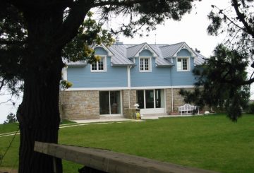 Maison individuelle Etables sur Mer, par GROSS-QUELEN