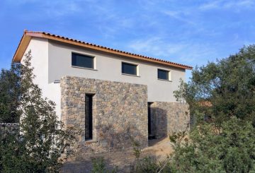 Maison individuelle « Entre murs », par Thomas Devogèle Architecte