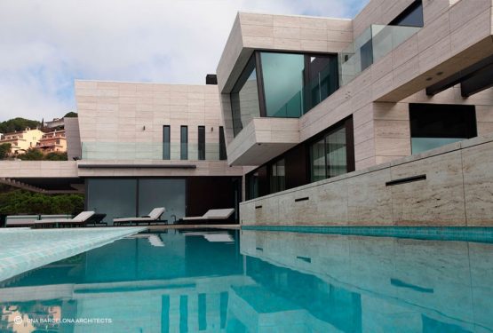 RESIDENCE LLORET DE MAR, SPAIN, par DNA Barcelona Architects