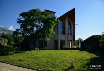 Maison contemporaine A. (Montbonnot-Saint-Martin), par KOLKIEWICZ